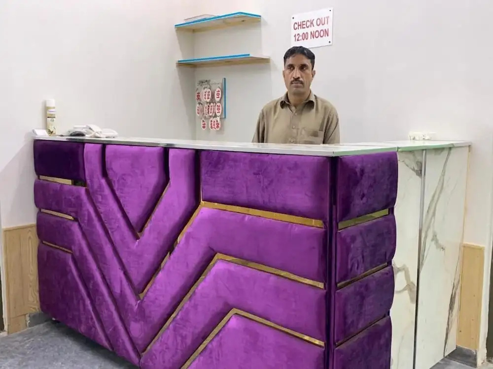 Eden Plus Executive Hotel Lahore