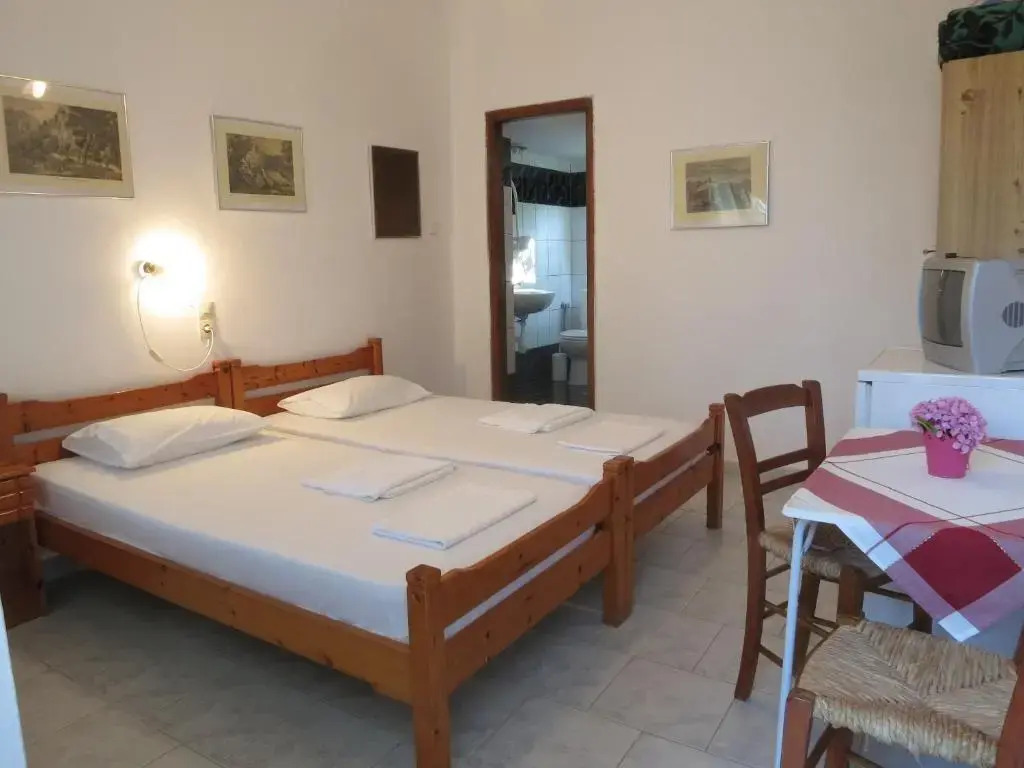 Panagiotis Apostoloudias Rooms