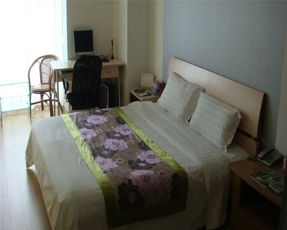 Jintiandi Motel