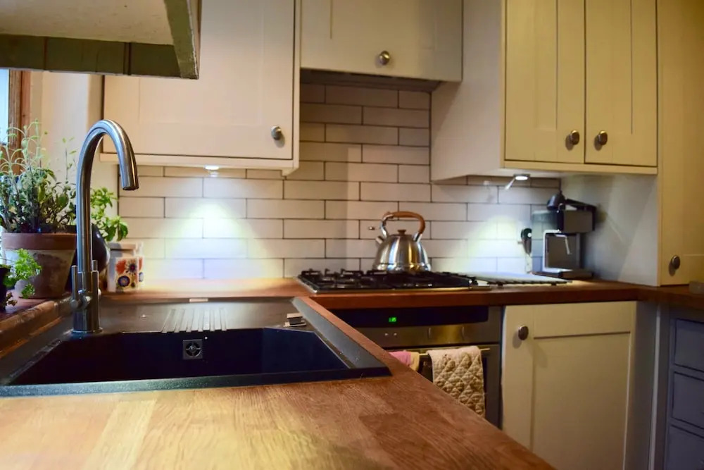 1 Bedroom Historic Cottage in Kentish Town
