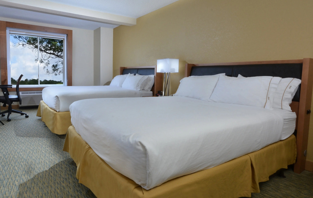 Holiday Inn Express & Suites High Point South by IHG