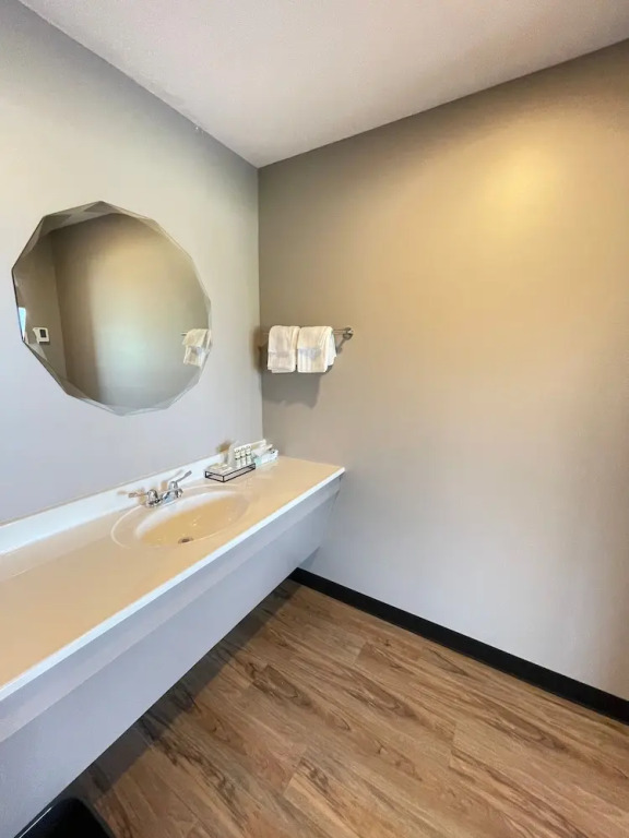 Four Seasons Inn
