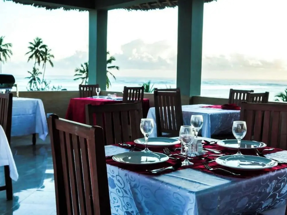 Sea Crest Hotel