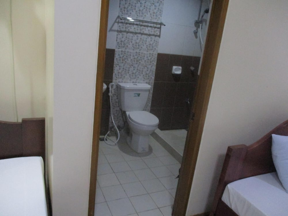 WMV Hotel & Restaurant