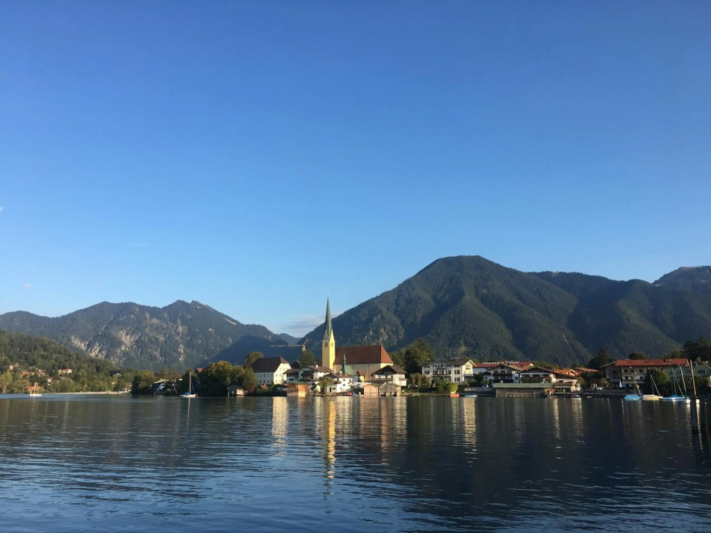 Traumhaftes Ferienhaus direkt am Tegernsee