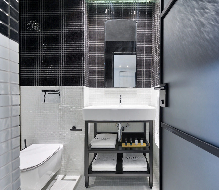 ONOMA Hotel