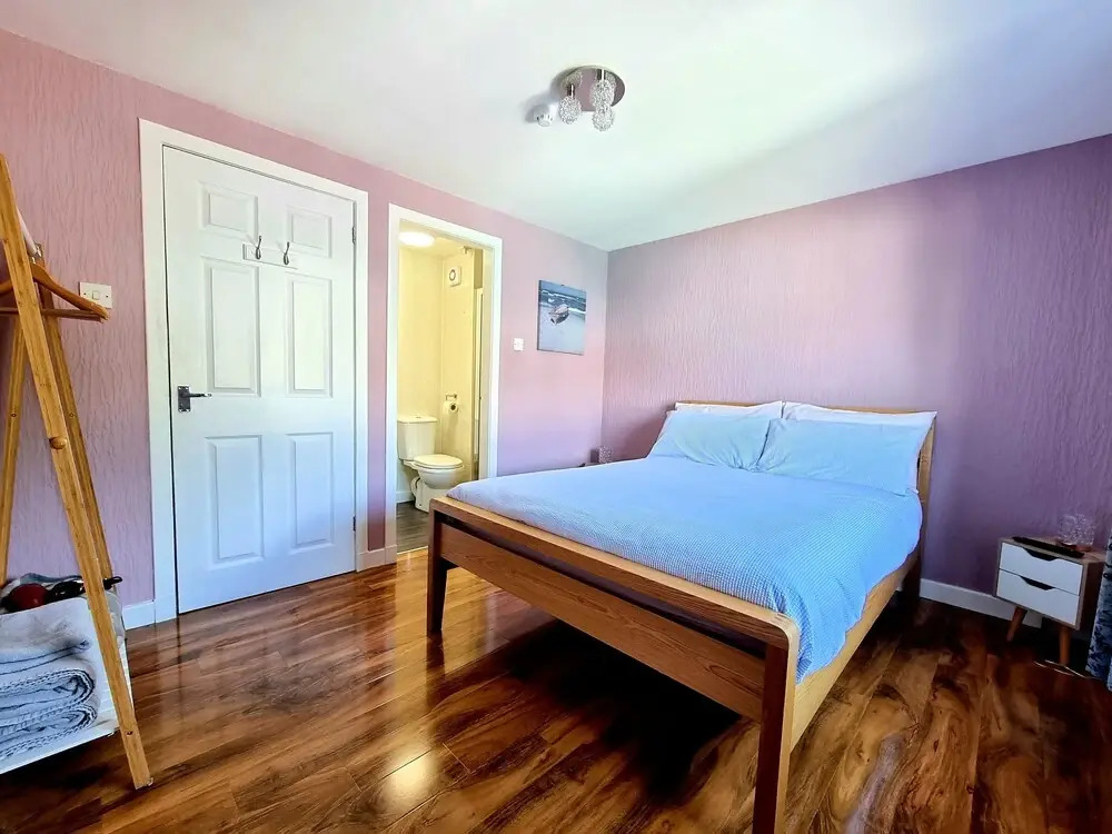 Lovatt Apartment Near City Center