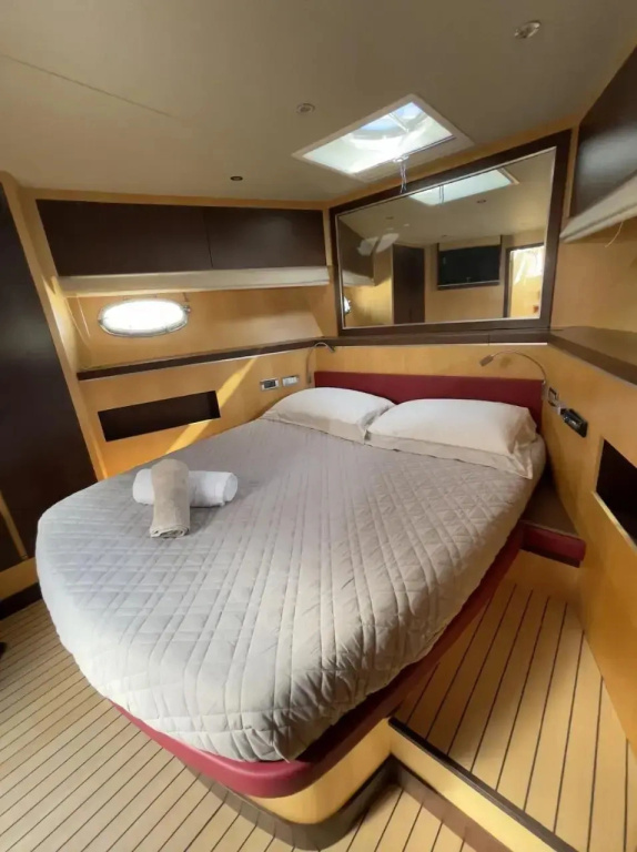 Yacht Lakura 55