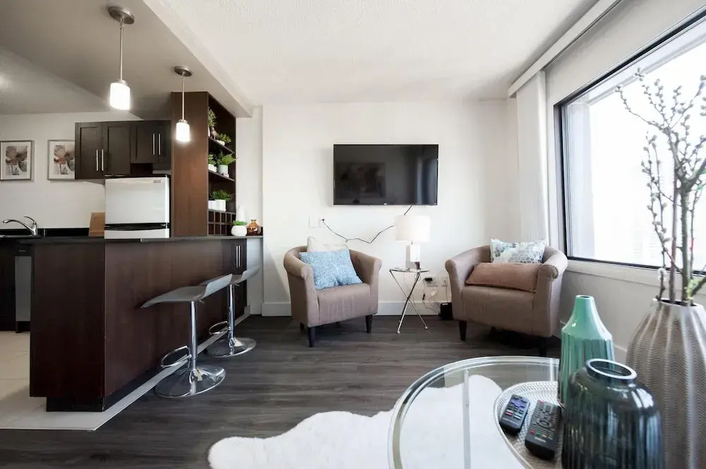 Stunning View 22nd Floor One-bedroom Suite