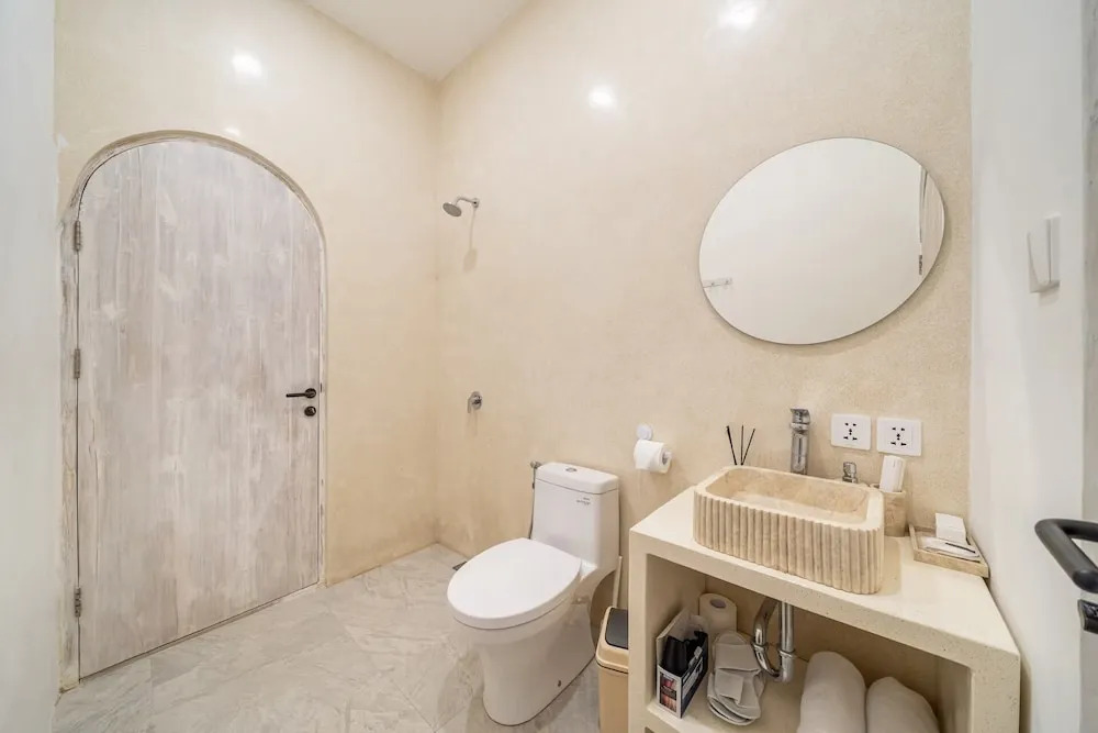 White Shell Villa 1