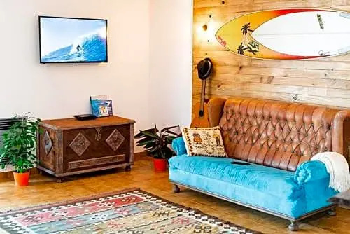 Surfhouse ThePortugalWave