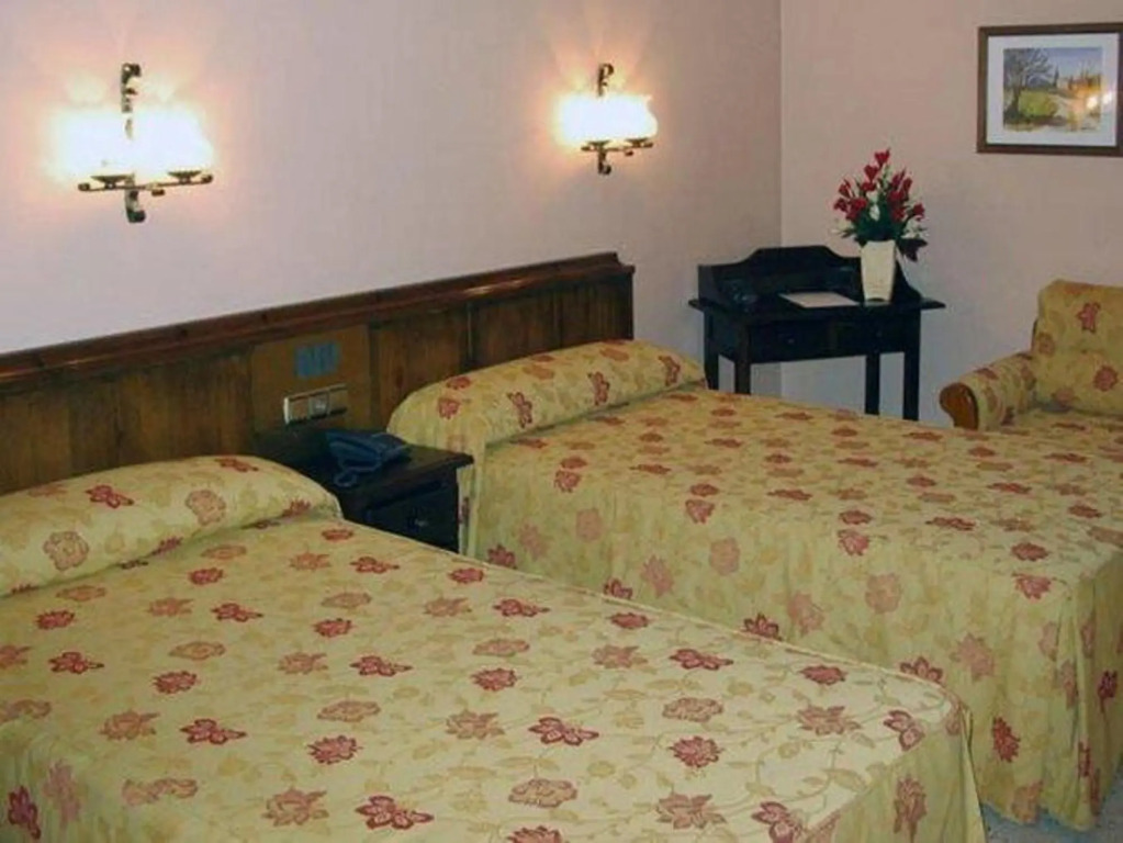 Hotel Pere DUrg 3000
