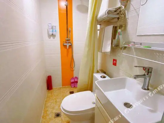 Pod Inn (Beijing West of Railway Station & Maliandao Chacheng)
