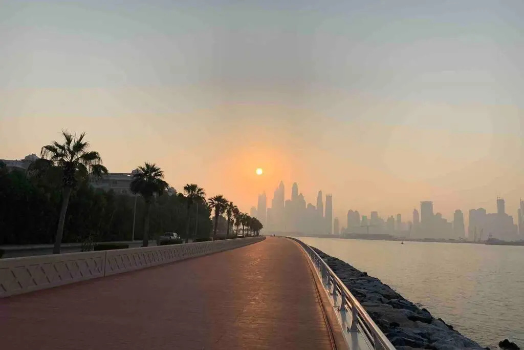 Balqis Residense Palm Jumeirah,Pool, Beach, Top floor, Full sea view, Restaurants
