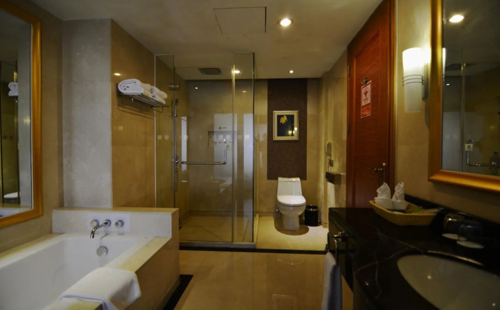 Nanhai Jiayi International Hotel