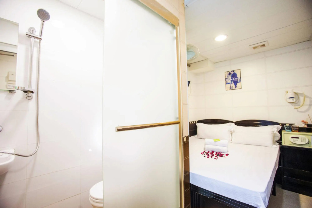 Happy Bee Hostel
