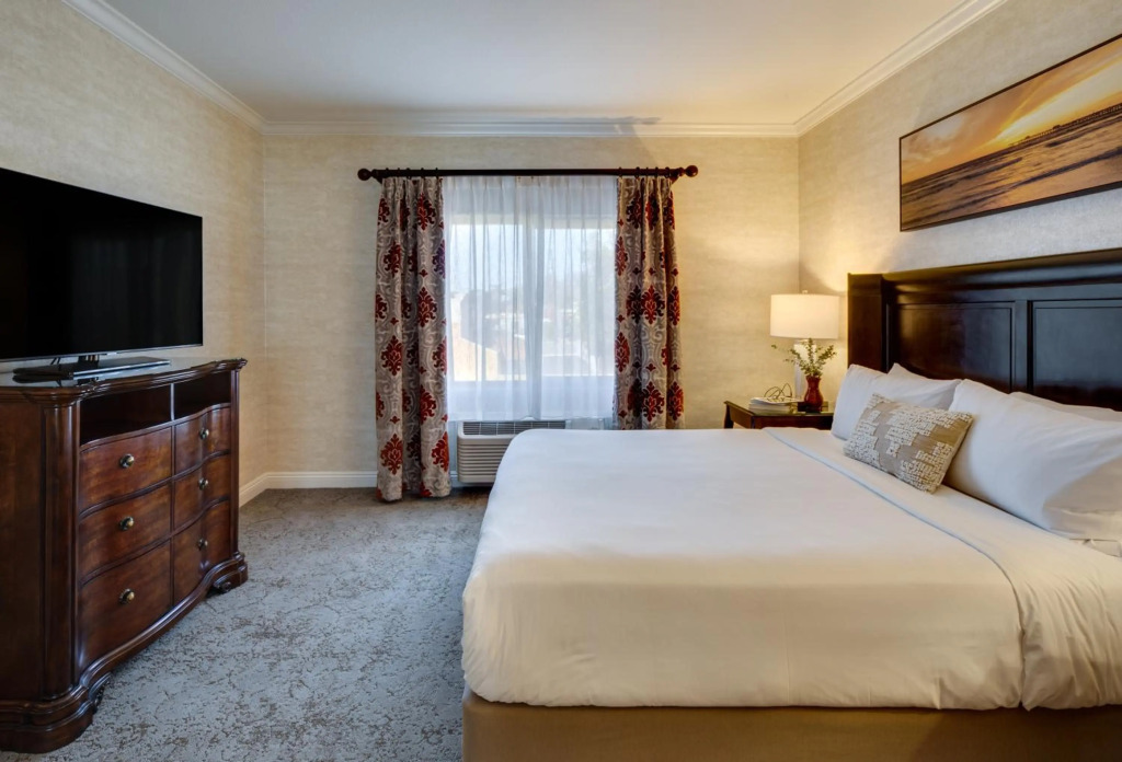 Ayres Hotel Costa Mesa Newport Beach