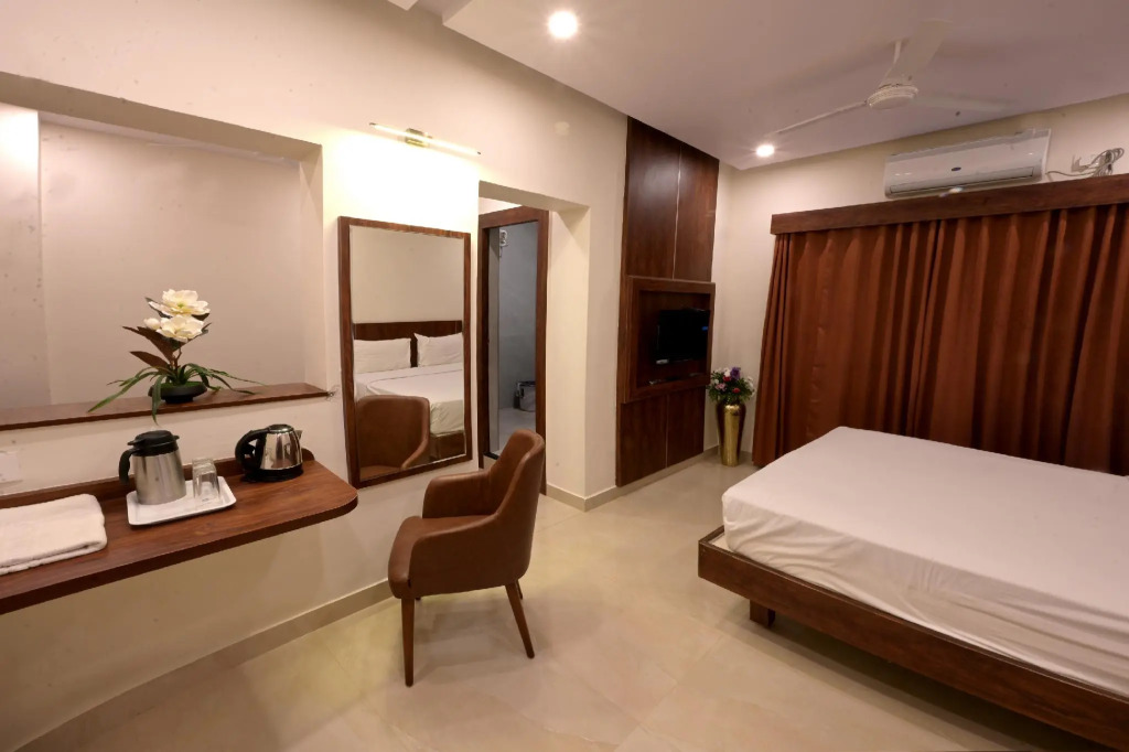 Alcott Hotel & Resorts