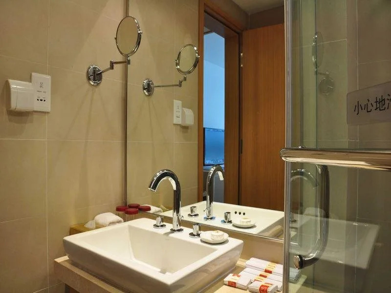 Haitian Theater Hotel - Tsingtao