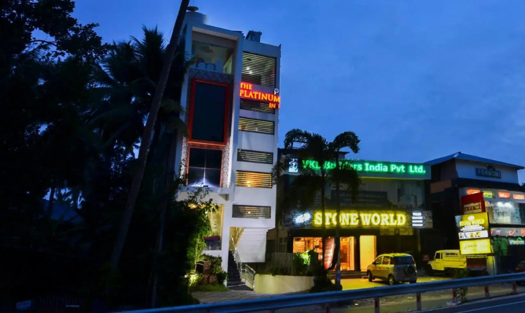 Itsy Hotels Platinum Inn