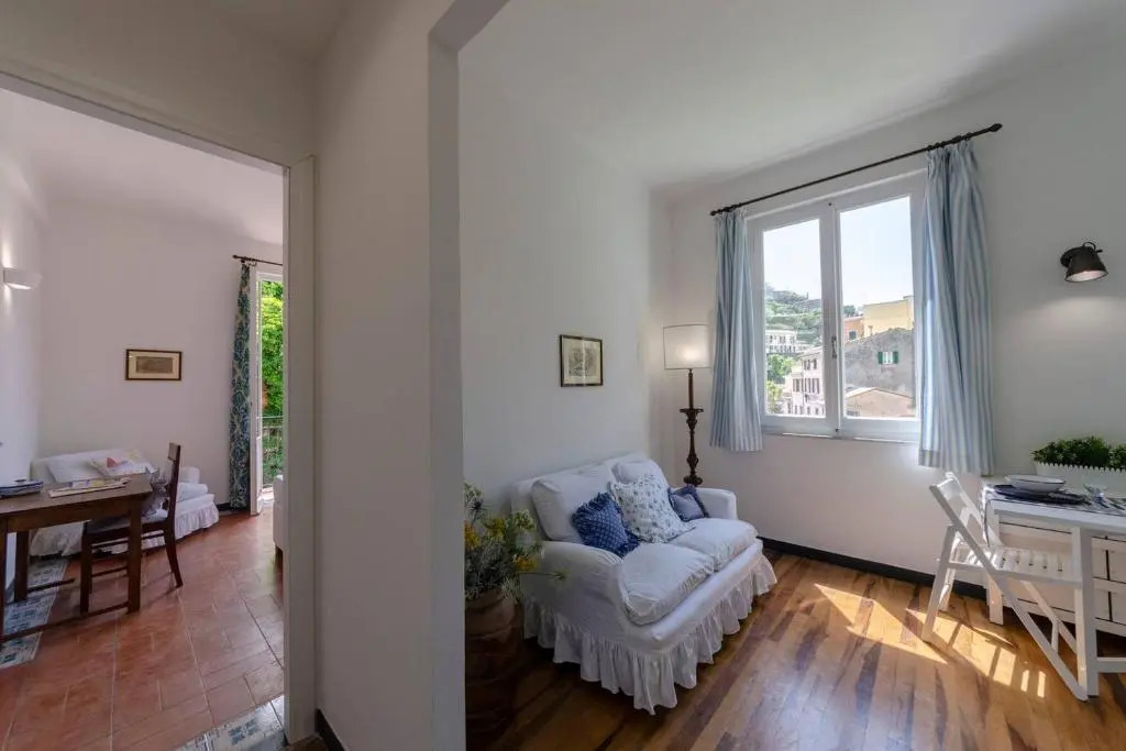 ALTIDO Lovely Apt for 2, with Terrace and Lovely View