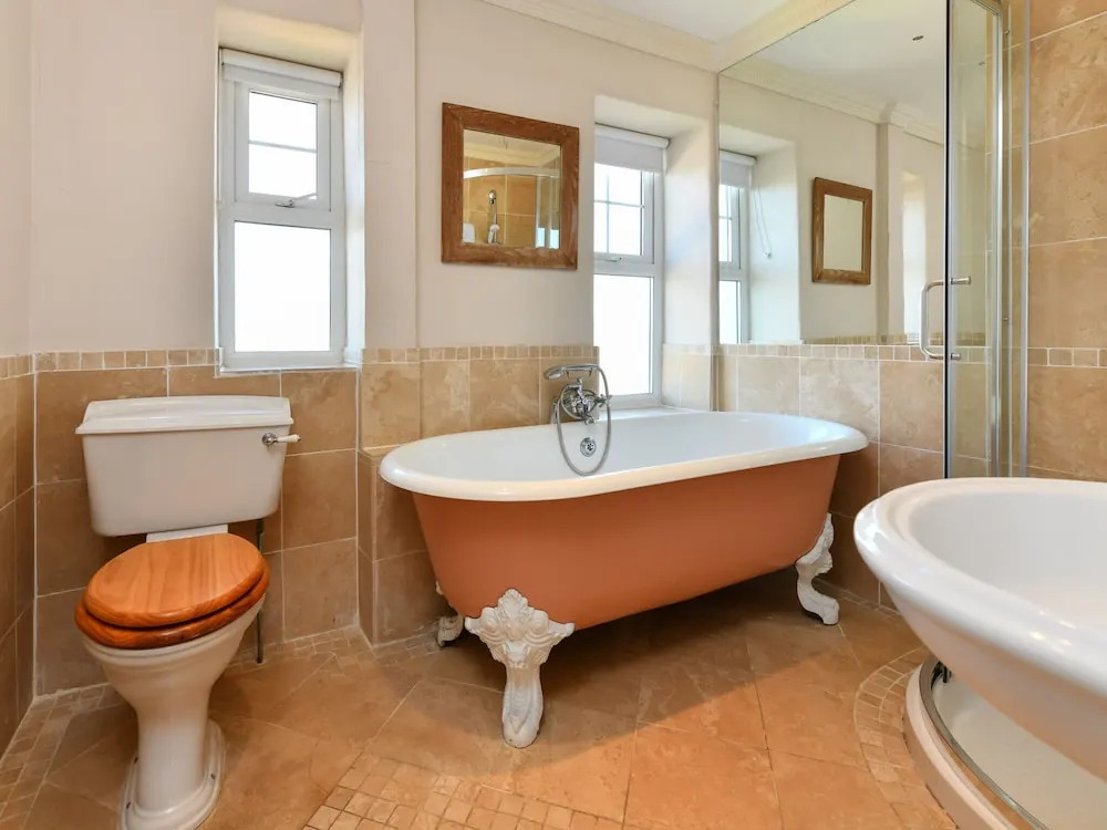 Holiday Home With Large Garden in the Pleasant Village of Abersoch