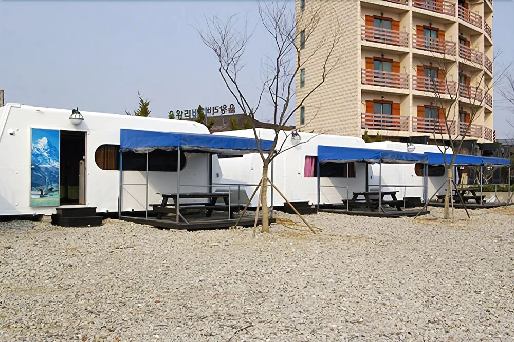 Eurwangni Seohae Camping Place