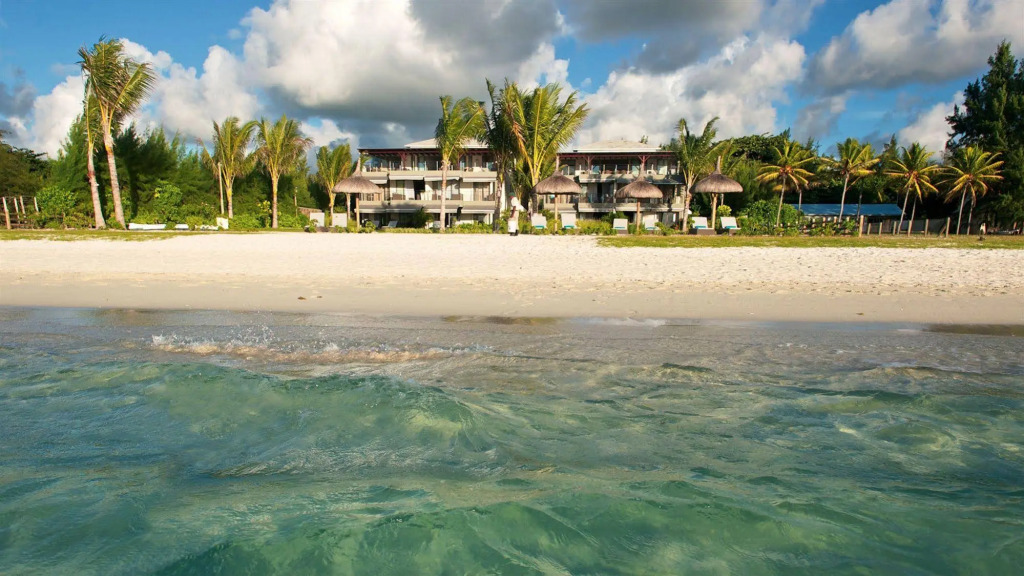 Paradise Beach by Horizon Holidays