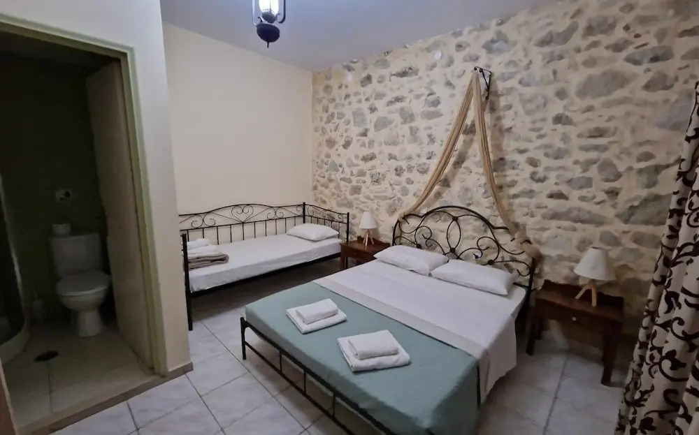 Hariklia Rent Rooms