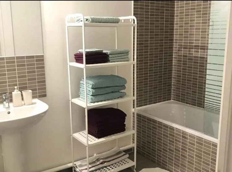 Beautiful 3 bedroom flat 8-9 persons