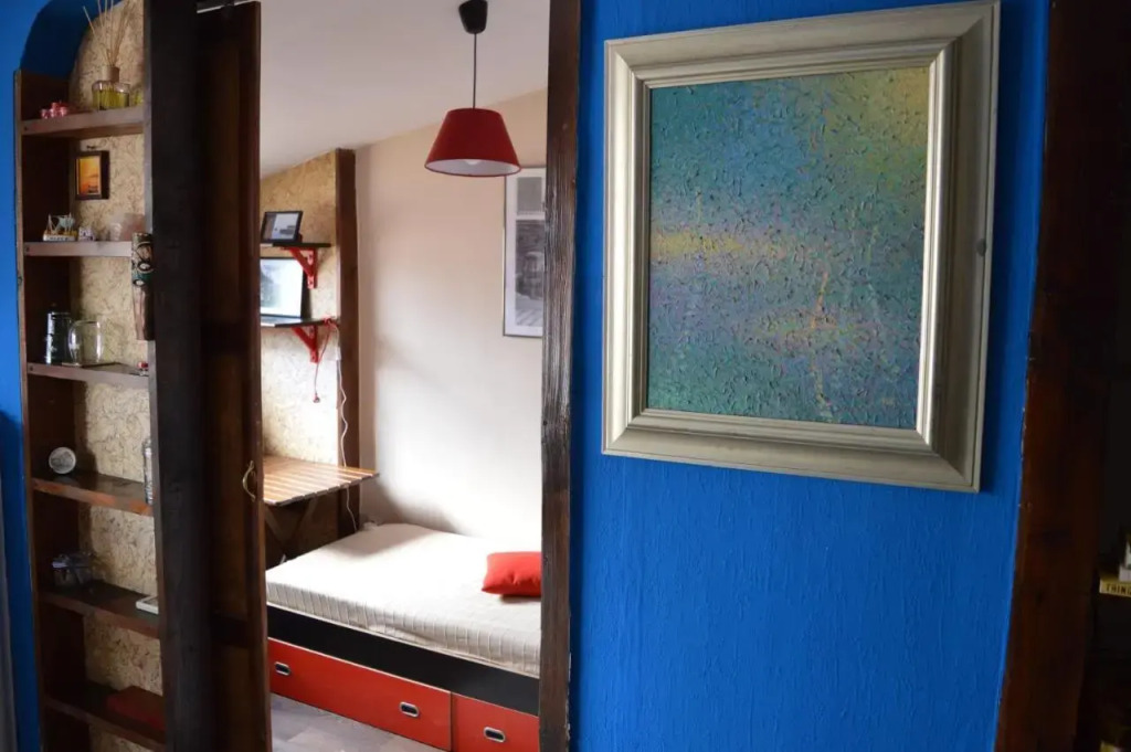 Atelier 9 - Art Mansard Studio