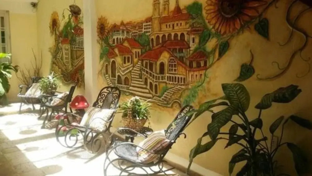 Girasol and Friends Rooms