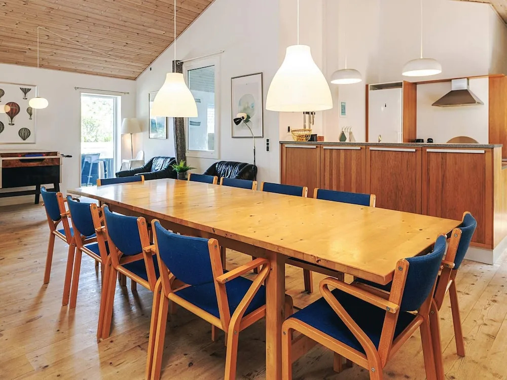 12 person holiday home in Rødby-By Traum