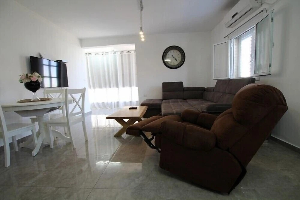 Arendalzrail Apartments Khana Szenes St.