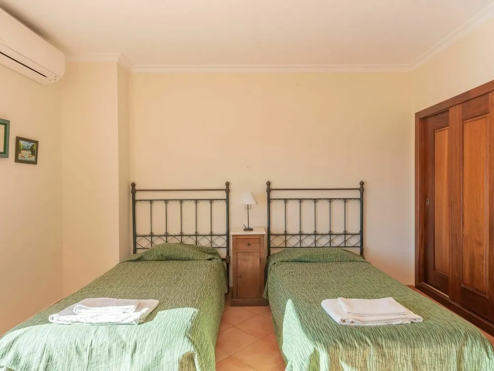 Spacious Holiday Home With Swimming Pool in the Village of Albufeira