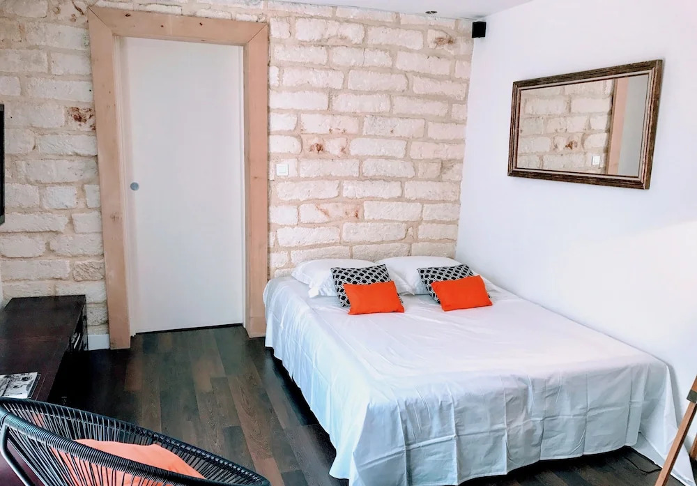 Home Chic Home - La Terrasse Bazille