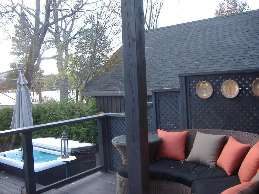 Le petit Manoir Spa et Vue sur rivière St Maurice
