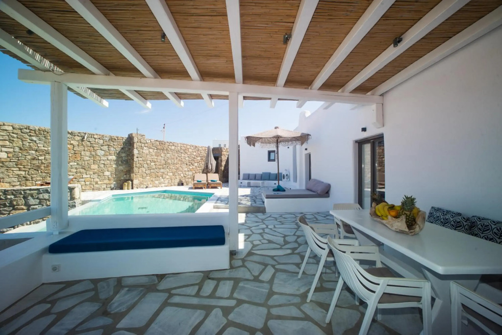 Kostantis Summer Villas and Suites
