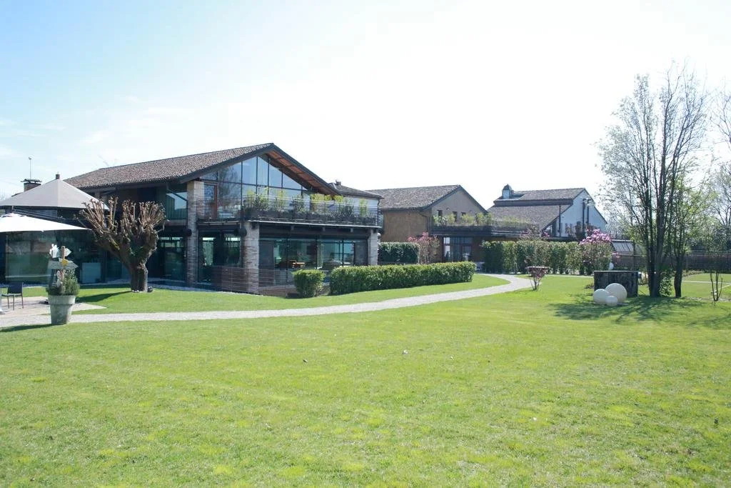 Il Tesoro Living Resort