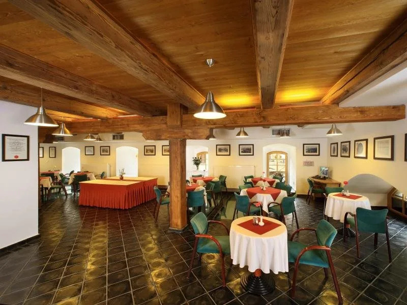 LH Hotel Mlýn