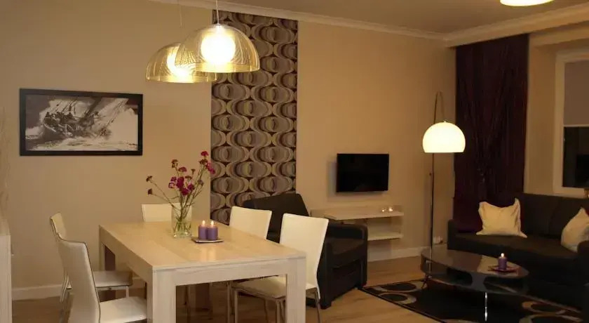 Grand-Tourist Amber Center Apartments