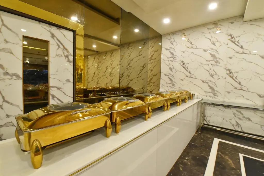 Foxoso Fiori - A Corporate Hotel