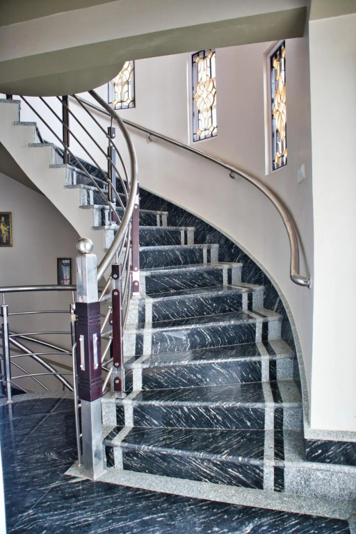 Traditional Hotel & Restaurant !! Kurseong !! Best Hotel in Kurseong