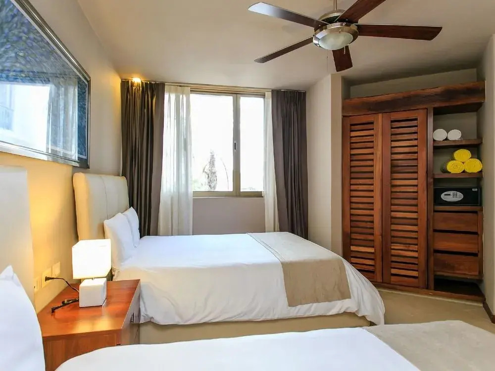Nolita 204 Wonderful 2 Bedroom 5th Av by RedAwning