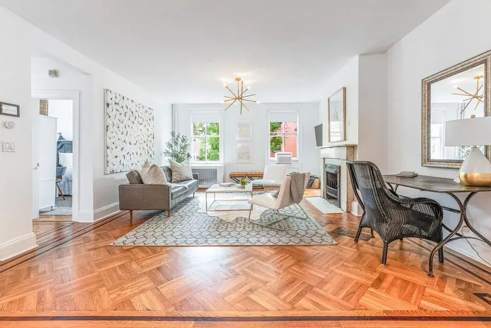 Adelphi II by Rove Travel 3BR Ft Greene w Deck