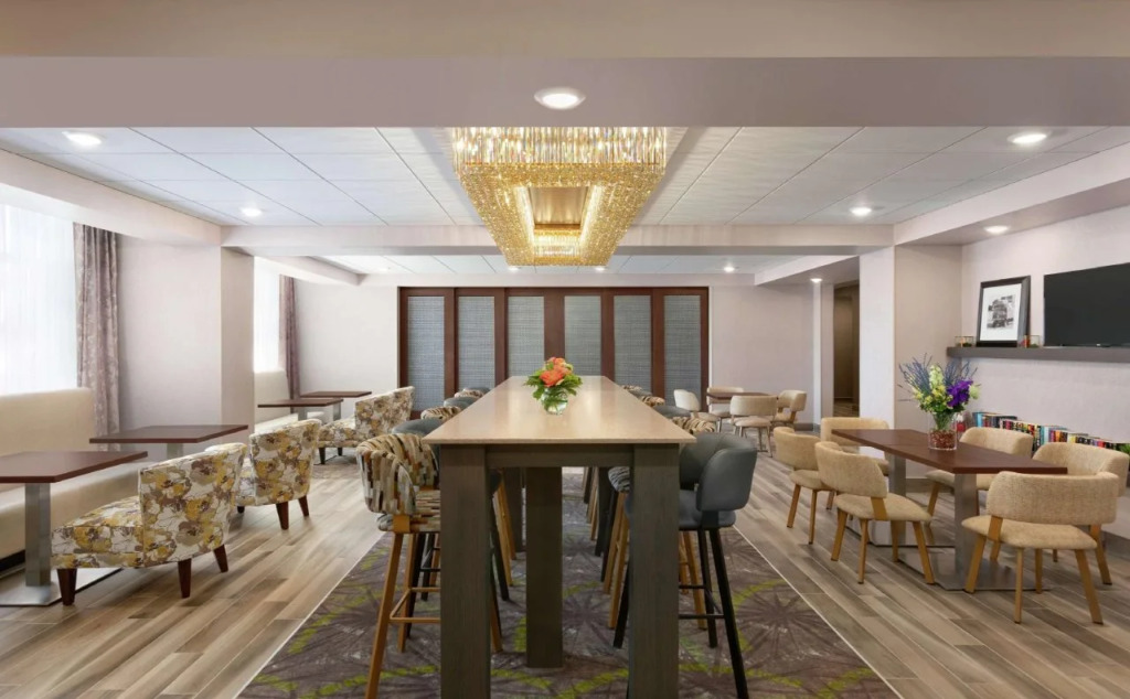 Ramada by Wyndham - St Paul