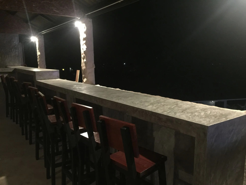 Nirvana Guesthouse & Hostel