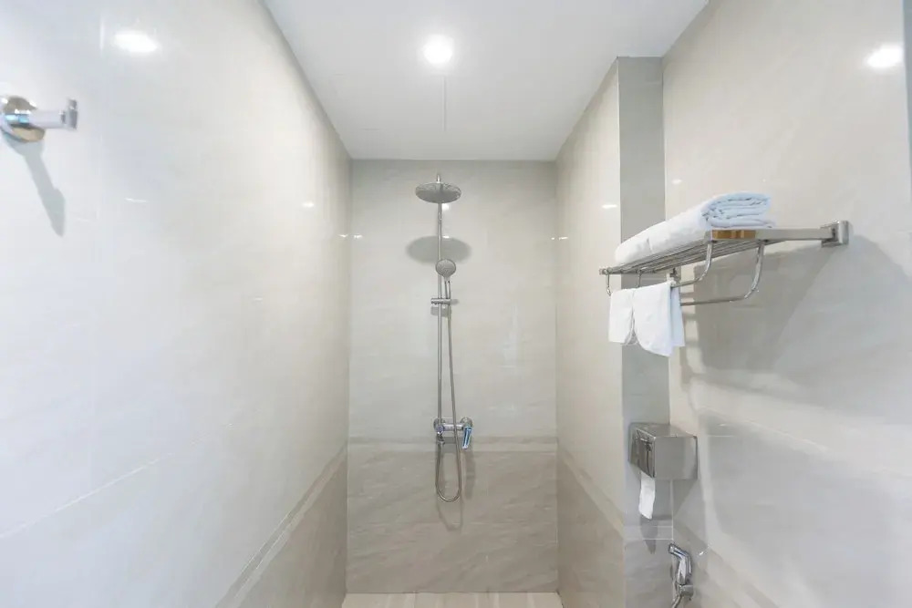 Royal Hotel Thanh Trì