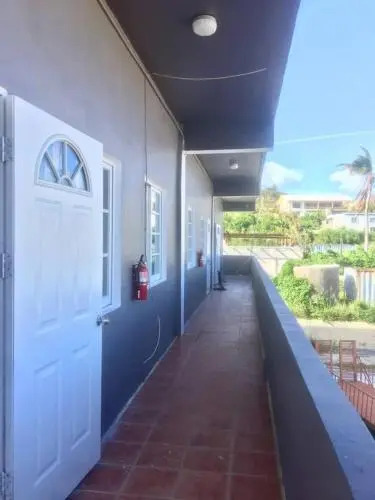 lees home2
