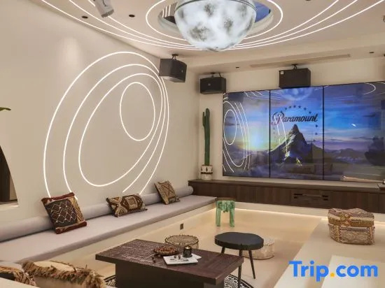 Zhujiajian Xiadoo·Light Luxury Holiday Homestay (Cangzhi Wharf Guanyin Fajie Branch)